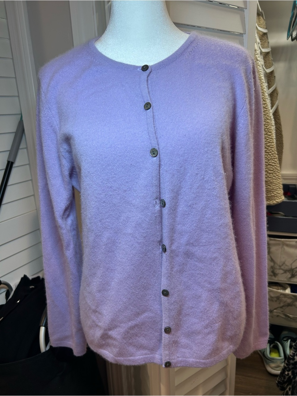 Craft & Barrow Cashmere Lilac Button-Up Women's Cardigan